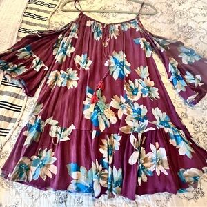 Cute cold shoulder tunic!